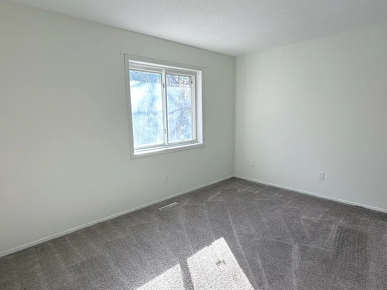 873 104th Ave NW — Photo 10