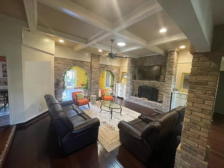 3612 Cross Bend Rd — Photo 12