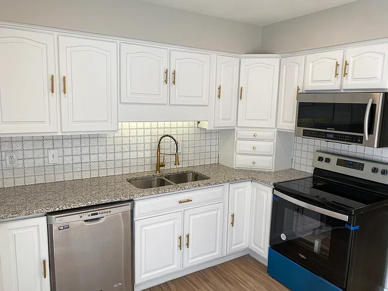 1521 NW 64th Ter #1521 — Photo 11