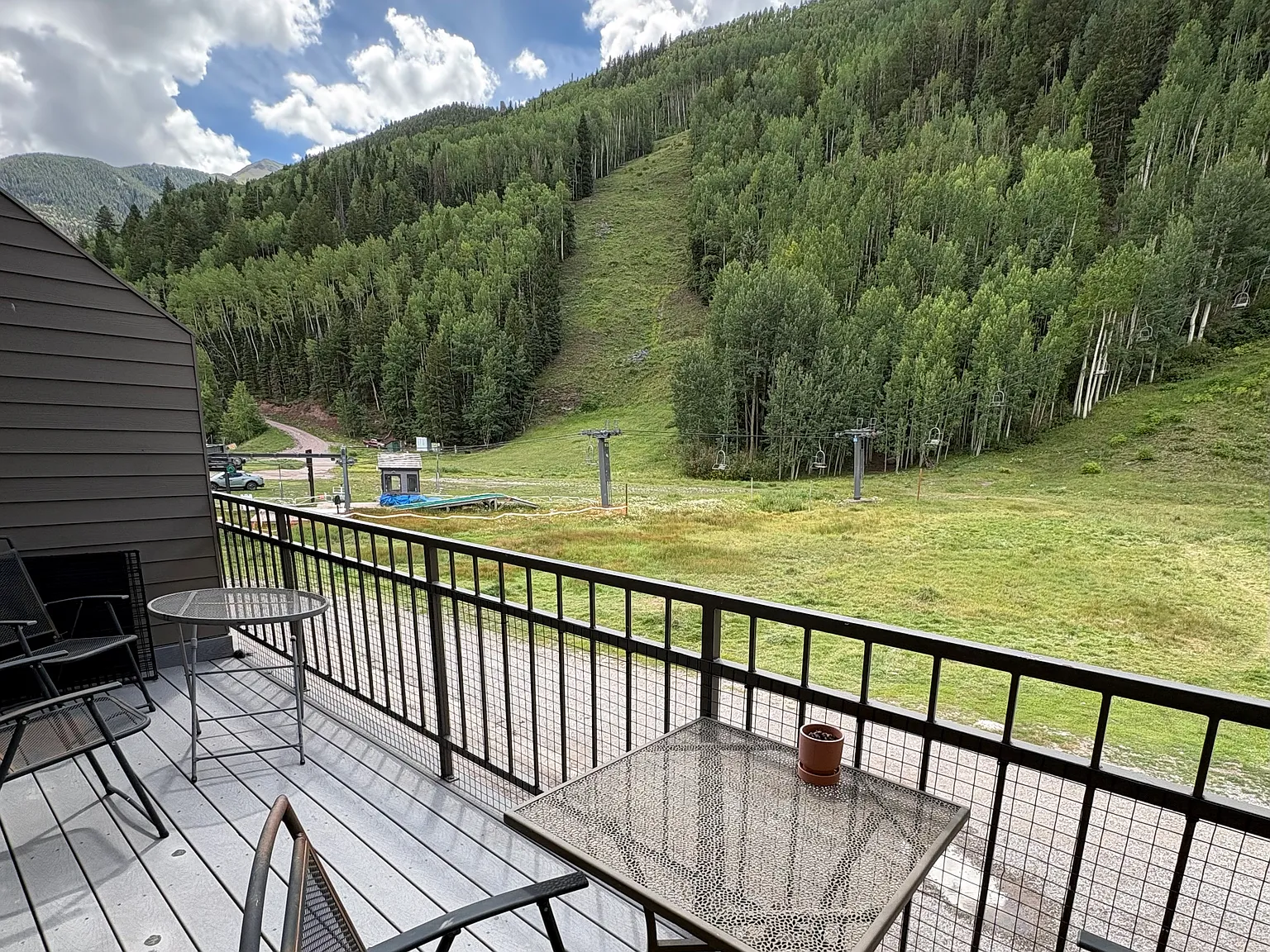2 bed, 1100 sqft, $6,000 — Photo 4