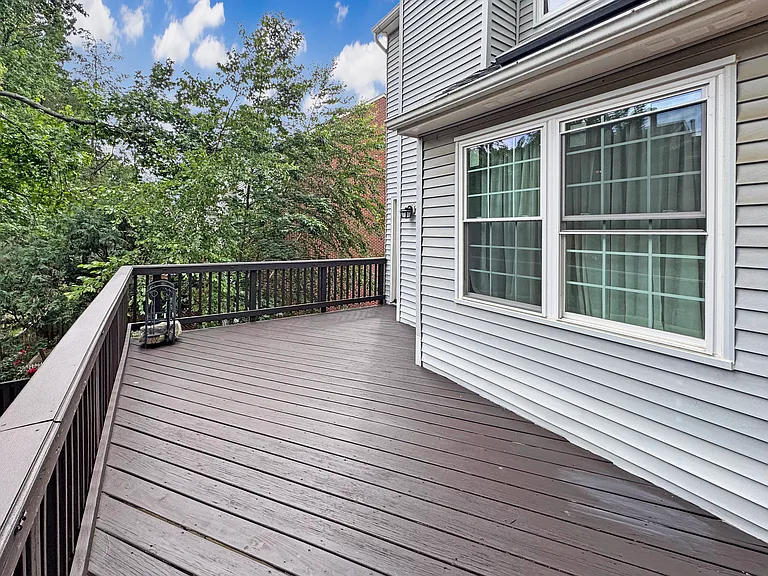 7760 Marshall Heights Ct — Photo 11