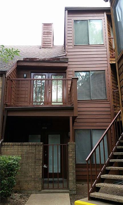 1st image of 2312 Balsam Dr APT A207