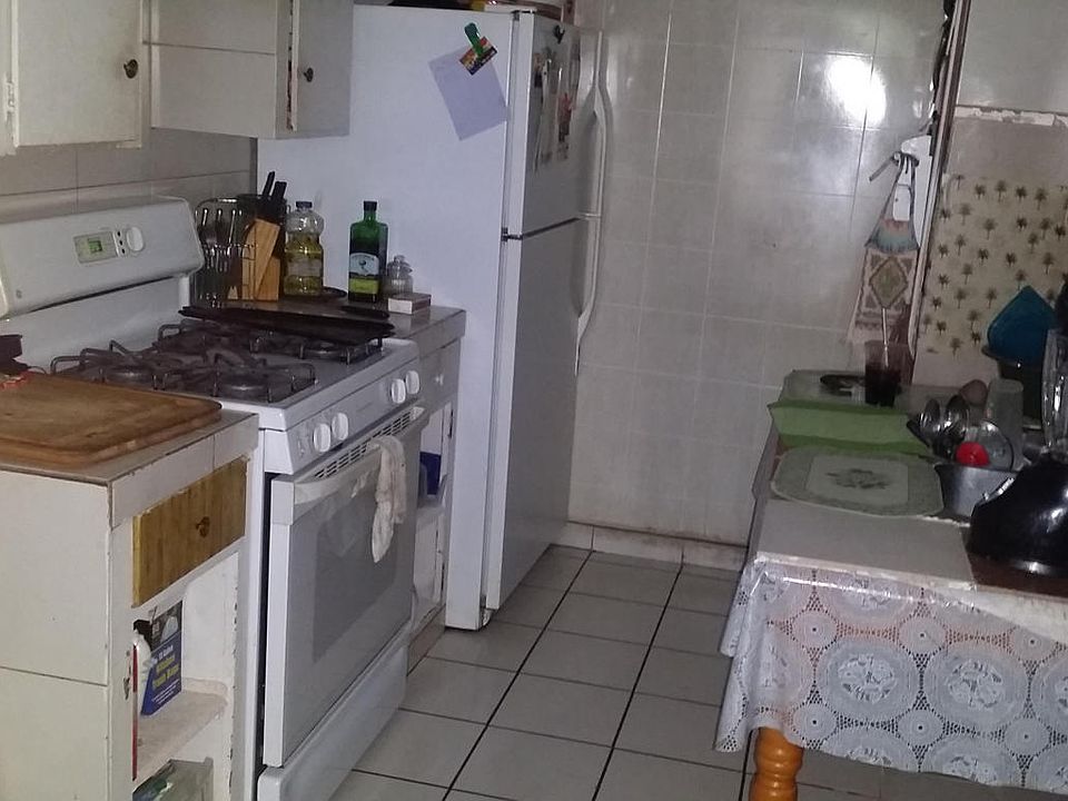 1st image of 4142 E Moreland St APT 2