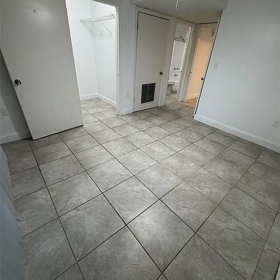 1185-1185 Bentley Rd #3 — Photo 12