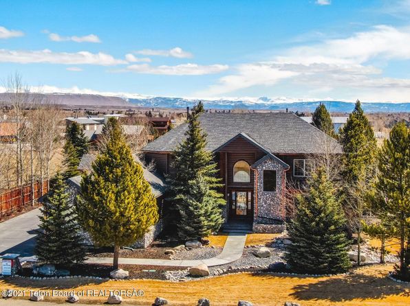 Pinedale Real Estate Pinedale Wy Homes For Sale Zillow