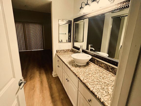 2nd image of 2960 Champion Way APT 808