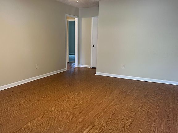 Entrance & Living Room