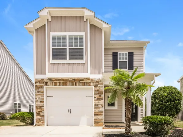 645 Smithridge Way, Fuquay Varina, NC 27526