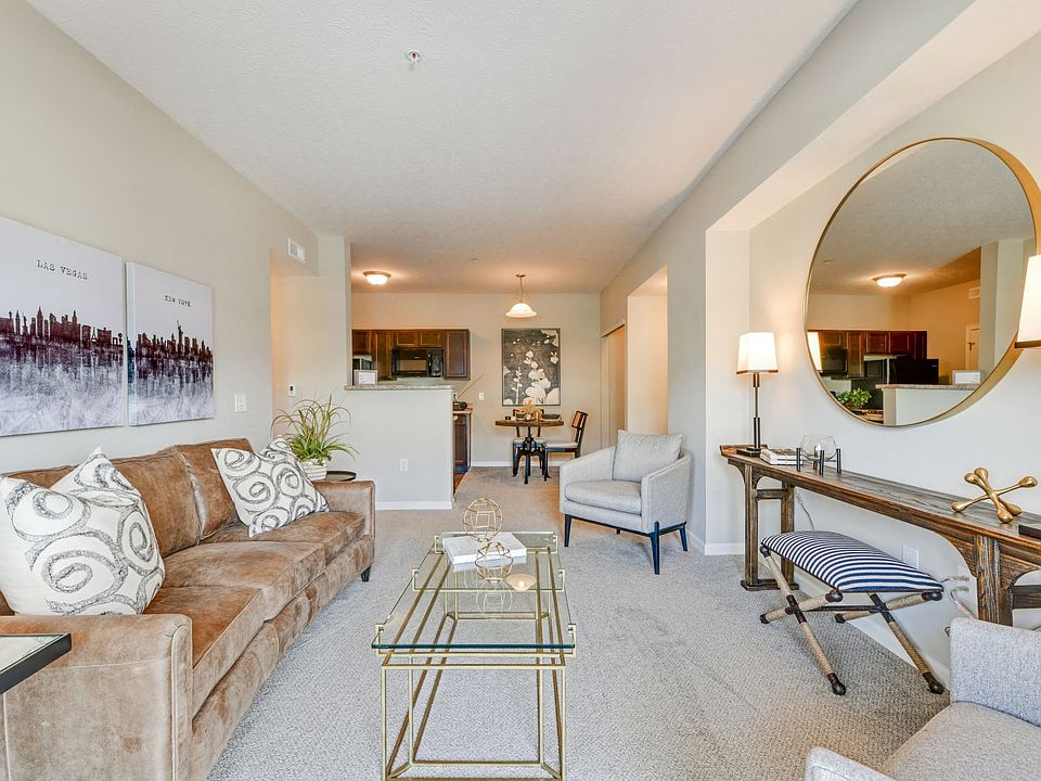 1st image of 1108 Carriage Knoll Ln #5185R304