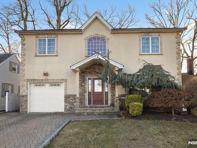 137 Becker Ave, Rochelle Park, NJ, 07662