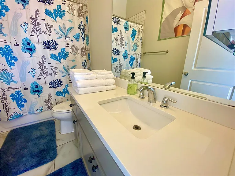 13501 Metric Blvd #45 — Photo 7
