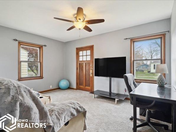 2145 S 12th St, Burlington, IA 52601