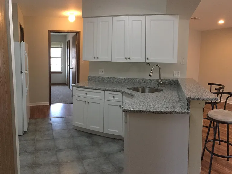 1374 E Wyndham Cir #202 — Photo 8