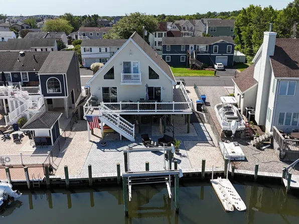 3126 Windsor Ave, Toms River, NJ 08753