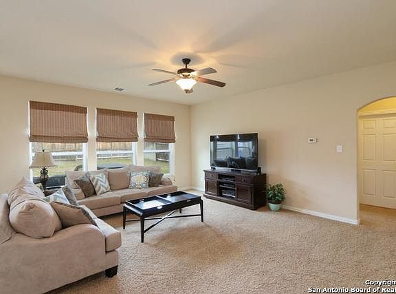 4th image of 25143 Buttermilk Ln