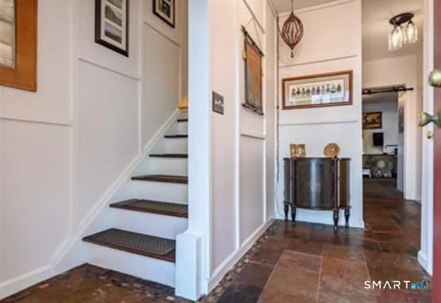 2 bed, 1.5 bath, 2260 sqft, $2,800 — Photo 3