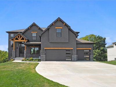 8222 NW 89th St, Kansas City, MO, 64153