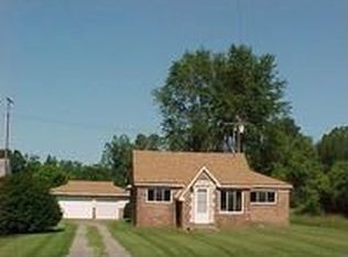 21080 Middlebelt Rd, New Boston, MI 48164