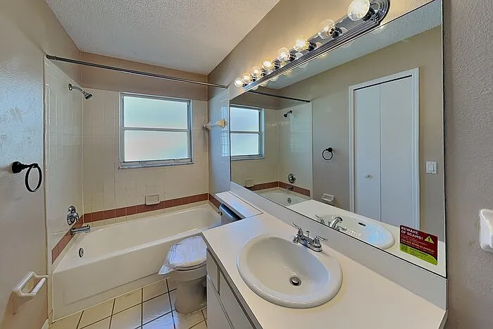 7132 Waxwing Dr — Photo 18
