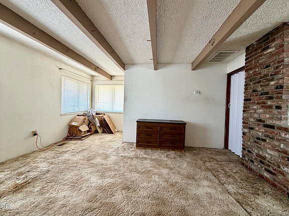 4th image of 3526 Altamont Dr