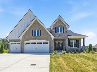 7914 Pine St, Fairview, TN 37062