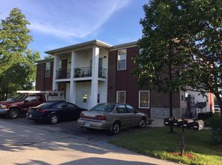 155 N Main St, Foristell, MO 63348