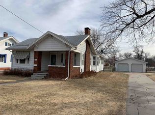 1102 N Minnesota Ave, Hastings, NE 68901