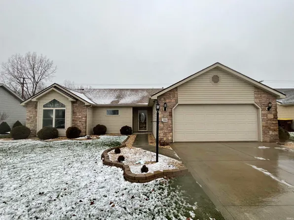 2004 Elaine St, Auburn, IN 46706