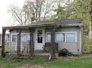 7598 W Swick Rd, Claypool, IN 46510