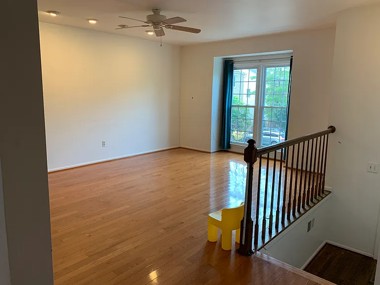 4011 Murdstone Ct — Photo 9