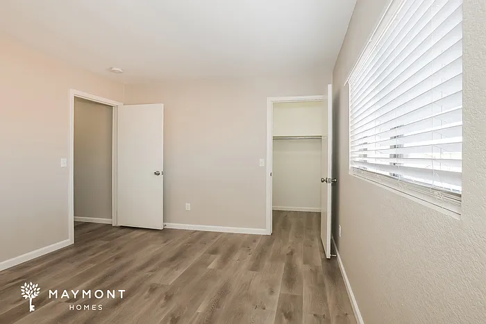 2327 E 35th Ave — Photo 9