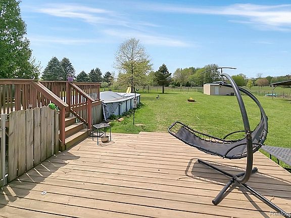 5th image of 6533 Kilburn Rd