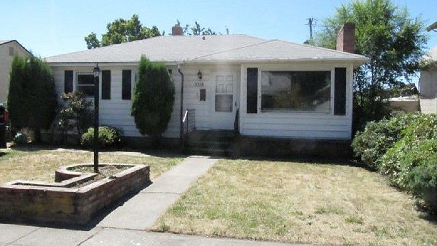 1st image of 1018 E Providence Ave