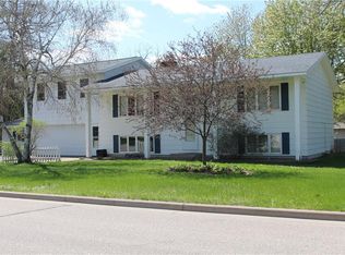 2016 Severson St, Eau Claire, WI 54703
