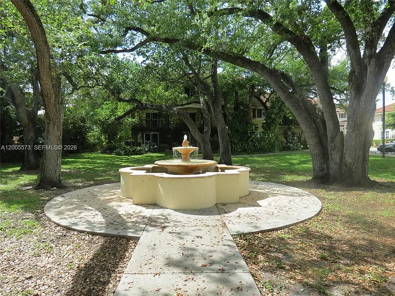 8940 NE 8th Ave #1201 — Photo 29