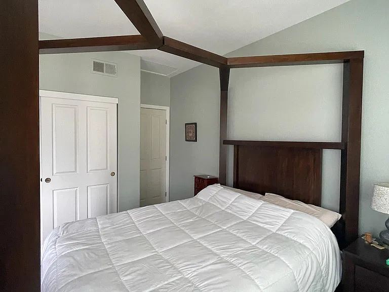 4933 Brighton Ave — Photo 7
