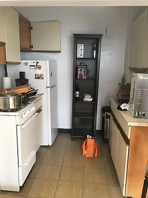 Rented by AJ Clarke | media 22