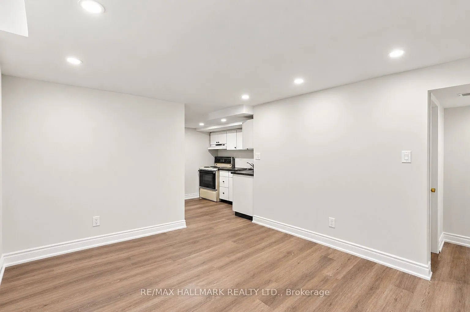 2 bed, $2,000 — Photo 3