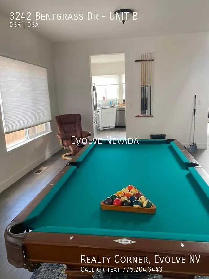 3242 Bentgrass Dr — Photo 2