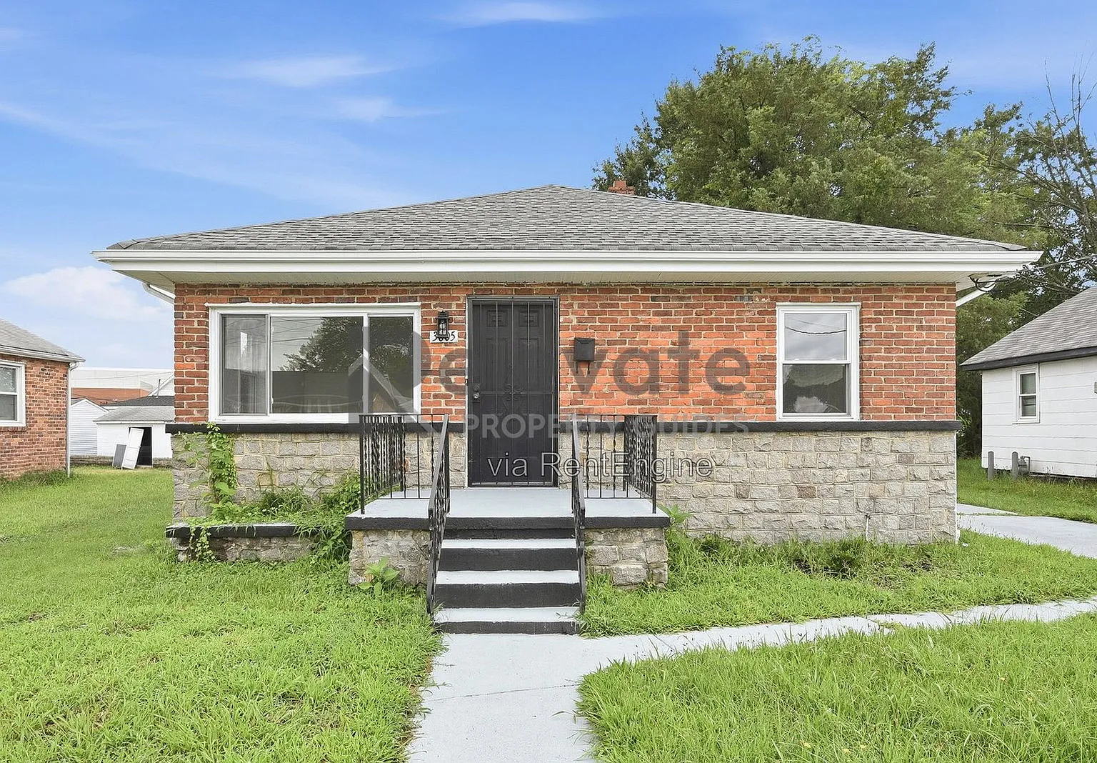 3 bed, 2.0 bath, 1000 sqft, $1,700 — Photo 1