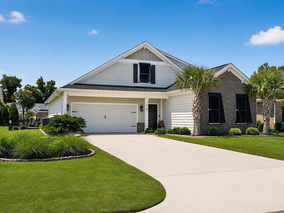 1st image of 218 Lansdowne Ct.