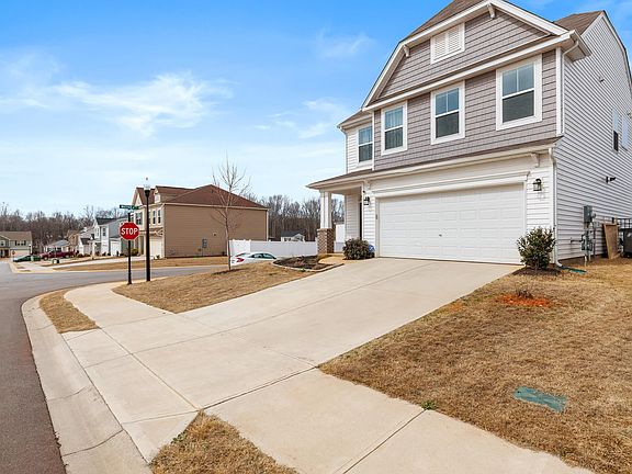 3rd image of 101 Pendergast Rd