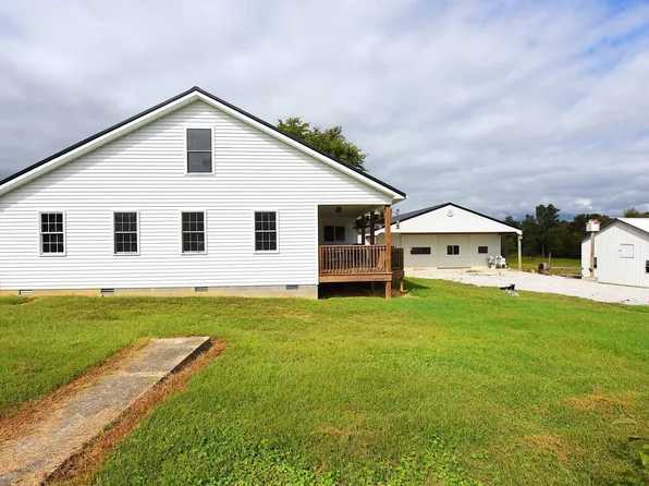 370 Crail Hope Rd, Center, KY 42214