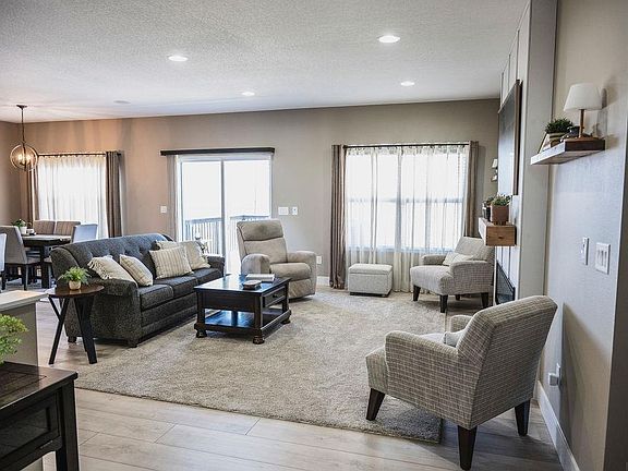 4th image of 4823 Ironwood Dr