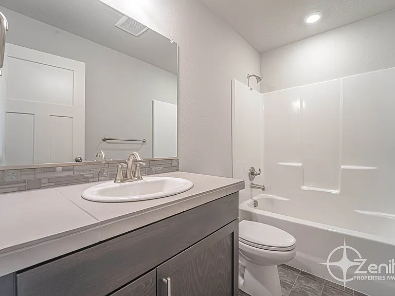 4261 S Cloverhill Way — Photo 18