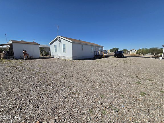 5th image of 675 W Falcon Dr