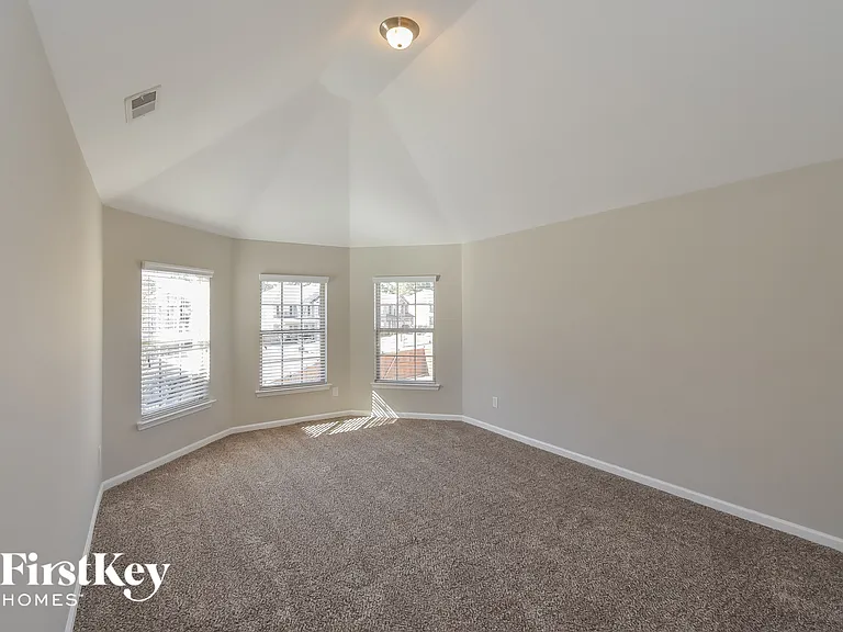 6709 Oak Hill Pl — Photo 11