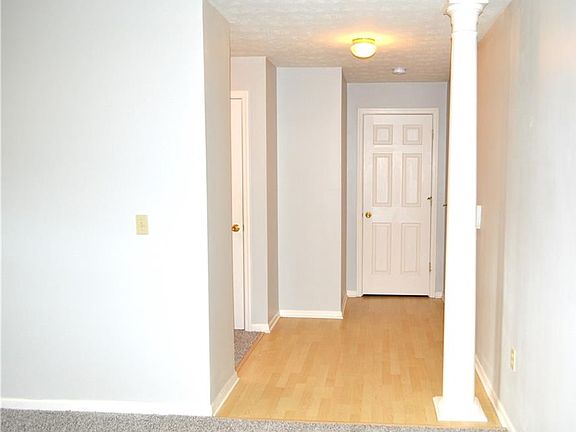 5th image of 6643 Washington Cir