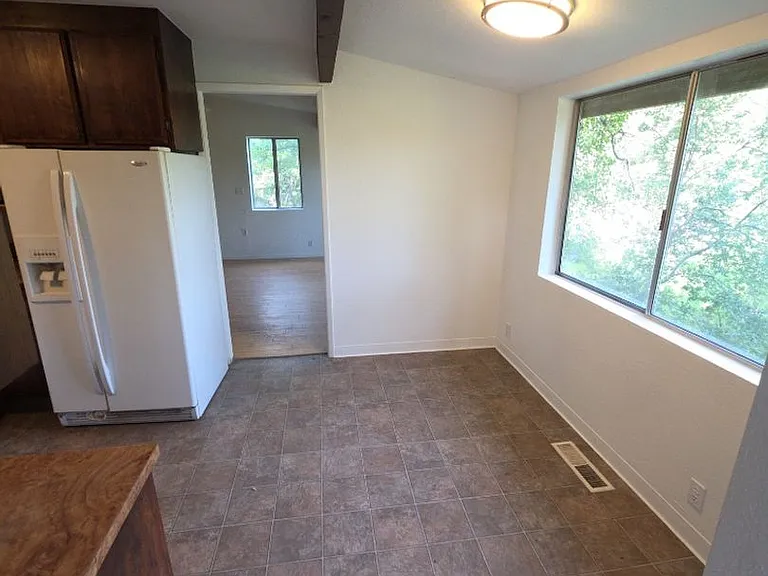 9210 Wildcat Rd #C — Photo 6