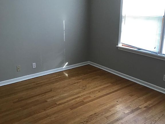 5th image of 3534 Leith Ln #1-2
